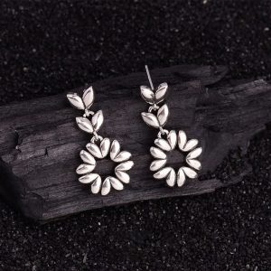 Silver Flower Earrings