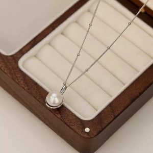 Silver Pearl Necklace