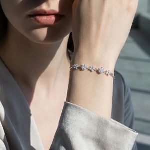 1ct Moissanite Snowflake S-Link Bracelet